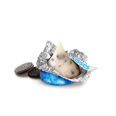 HERSHEY'S KISSES Cookies 'n' Creme Candy Share Pack, 9.1 oz